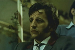 Framed Print : Ringo Starr in That ll be the Day (1973) Framed Print : Ringo Starr in That ll be the Day (1973)