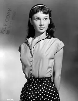 Young Audrey Hepburn Collection: sep1951 bw pri 124