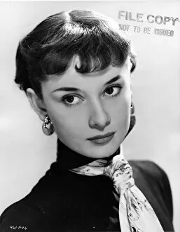 Young Audrey Hepburn Collection: sep1951 bw pri 126