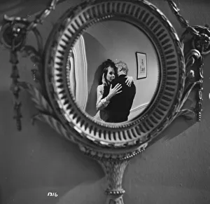 ser1963 bw neg 197