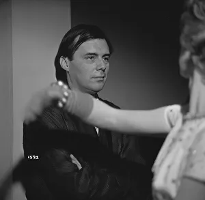 ser1963 bw neg 224