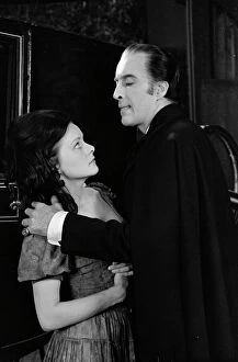 Images Dated 11th November 2012: Wendy Hamilton as Julie and Christopher Lee as Dracula