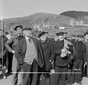 <b class=qtipBold><figcaption>Whisky Galore</figcaption></b><br><br><em>© Copyright © Studiocanal Films Ltd</em> Whisky Galore