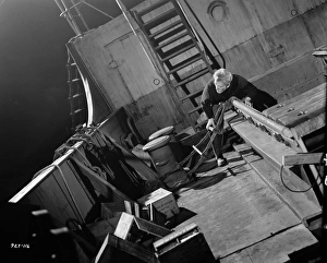 <b class=qtipBold><figcaption>Whisky Galore</figcaption></b><br><br><em>© Copyright © Studiocanal Films Ltd</em> Whisky Galore
