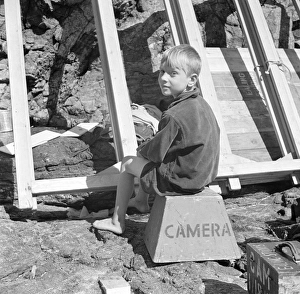 <b class=qtipBold><figcaption>Whisky Galore</figcaption></b><br>whi_bw_neg_ 03<br><em>© Copyright © Studiocanal Films Ltd</em> Whisky Galore