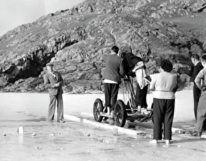 <b class=qtipBold><figcaption>Whisky Galore</figcaption></b><br><br><em>© Copyright © Studiocanal Films Ltd</em> Whisky Galore