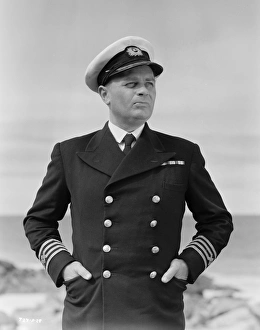 <b class=qtipBold><figcaption>Whisky Galore</figcaption></b><br>whi_bw_neg_por_ 02<br><em>© Copyright © Studiocanal Films Ltd</em> Whisky Galore