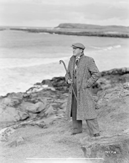 <b class=qtipBold><figcaption>Whisky Galore</figcaption></b><br>whi_bw_neg_por_ 03<br><em>© Copyright © Studiocanal Films Ltd</em> Whisky Galore