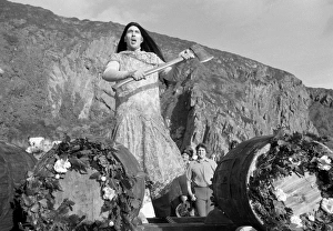 <b class=qtipBold><figcaption>The Wicker Man</figcaption></b><br>wic1973_bw_neg_ 02<br><em>© Copyright © Studiocanal Films Ltd</em> The Wicker Man
