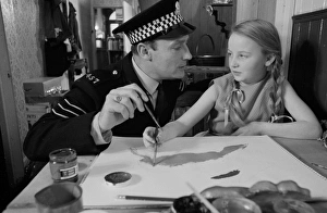 <b class=qtipBold><figcaption>The Wicker Man</figcaption></b><br>wic1973_bw_neg_ 04<br><em>© Copyright © Studiocanal Films Ltd</em> The Wicker Man