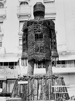 <b class=qtipBold><figcaption>The Wicker Man</figcaption></b><br><br><em>© Copyright © Studiocanal Films Ltd</em> The Wicker Man