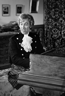 <b class=qtipBold><figcaption>The Wicker Man</figcaption></b><br>wic1973_bw_neg_ 06<br><em>© Copyright © Studiocanal Films Ltd</em> The Wicker Man