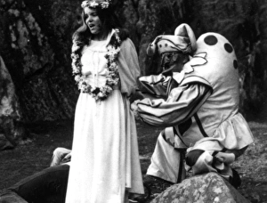 <b class=qtipBold><figcaption>The Wicker Man</figcaption></b><br><br><em>© Copyright © Studiocanal Films Ltd</em> The Wicker Man