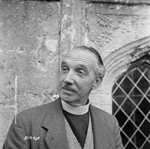 Clergy Prints: A wry smile from George Relph
